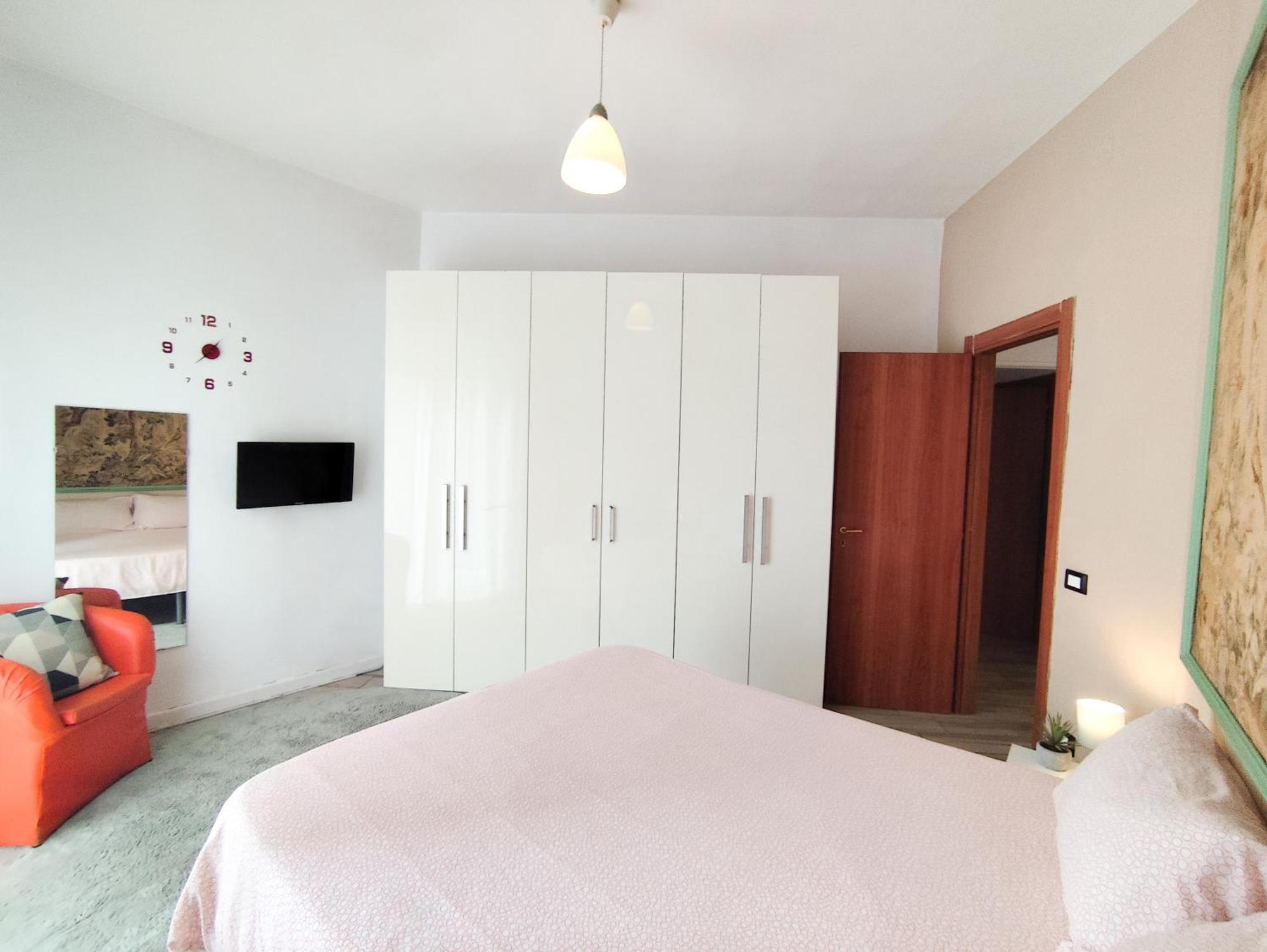 Domus Sant'elmo Holiday home *